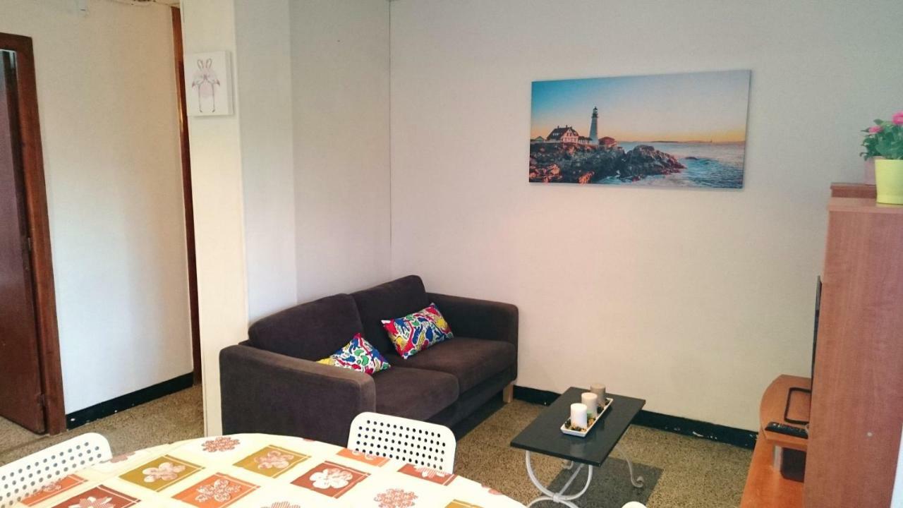 Apartamentos Juan Jose Lloret de Mar Luaran gambar